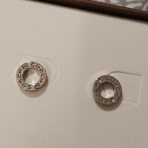 NWT! COACH EARRINGS AND MINI CHARM/PENDANT - Picture 9 of 13